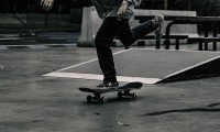 解析 2026 年世界田联公布跑鞋“科技标准线”：中国品牌如何抢滩登陆北美市场？